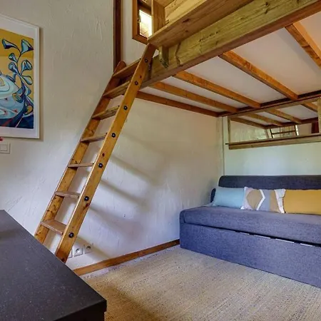 L'ilet Ensoleille /sunny Island