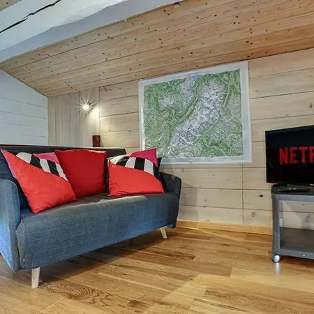 L'ilet Ensoleille /sunny Island *