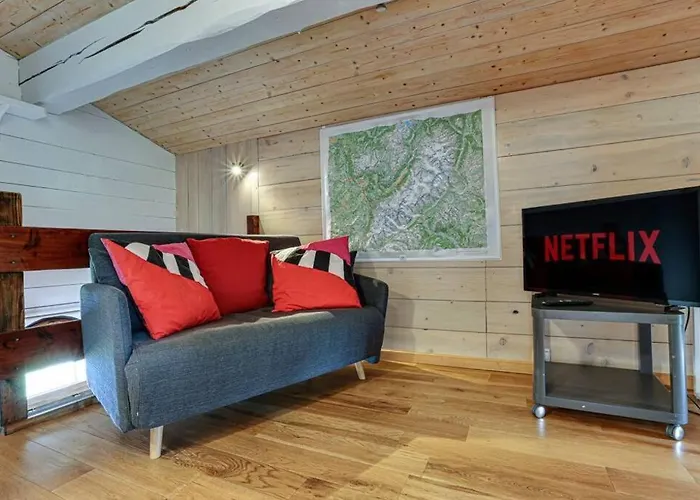 L'ilet Ensoleille /sunny Island *