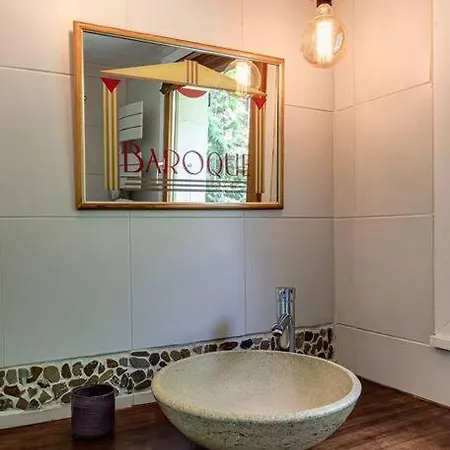 L'ilet Ensoleille /sunny Island Chalet *
