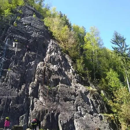 L'ilet Ensoleille /sunny Island Dağ evi Chamonix