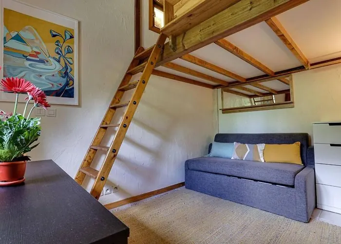 L'ilet Ensoleille /sunny Island