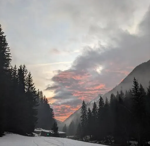 L'ilet Ensoleille /sunny Island * Шамони