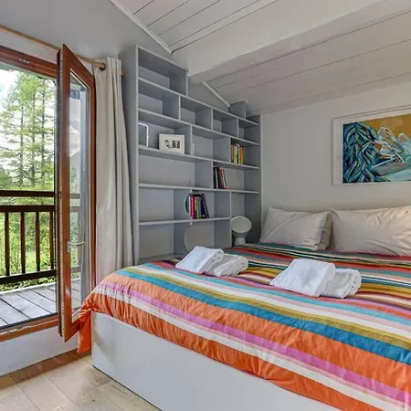 L'ilet Ensoleille /sunny Island *